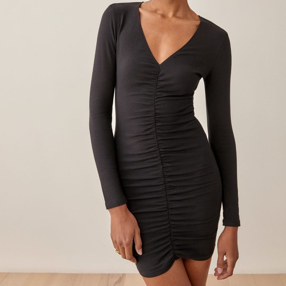 Reformation Cally Dress!!